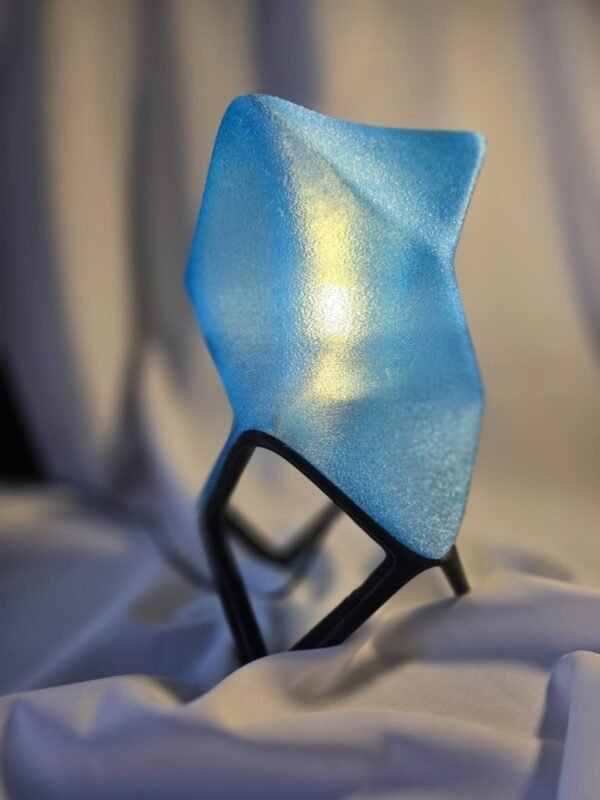 Lampara de mesa Origami petit azul